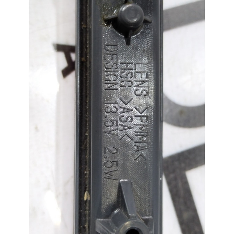 Повторитель стоп сигнала (оптика) Honda Pilot 2