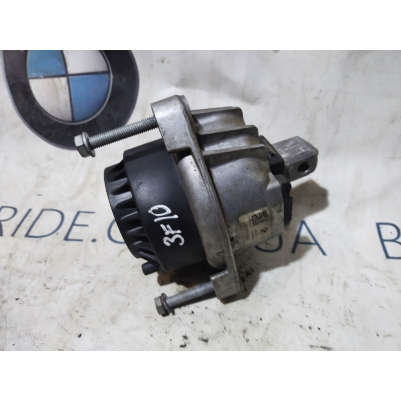 Подушка двигателя (двигатель и элементы) BMW 5-series F10 2011 N63B44 22116777373