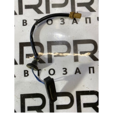 Кнопка открывания крышки багажника