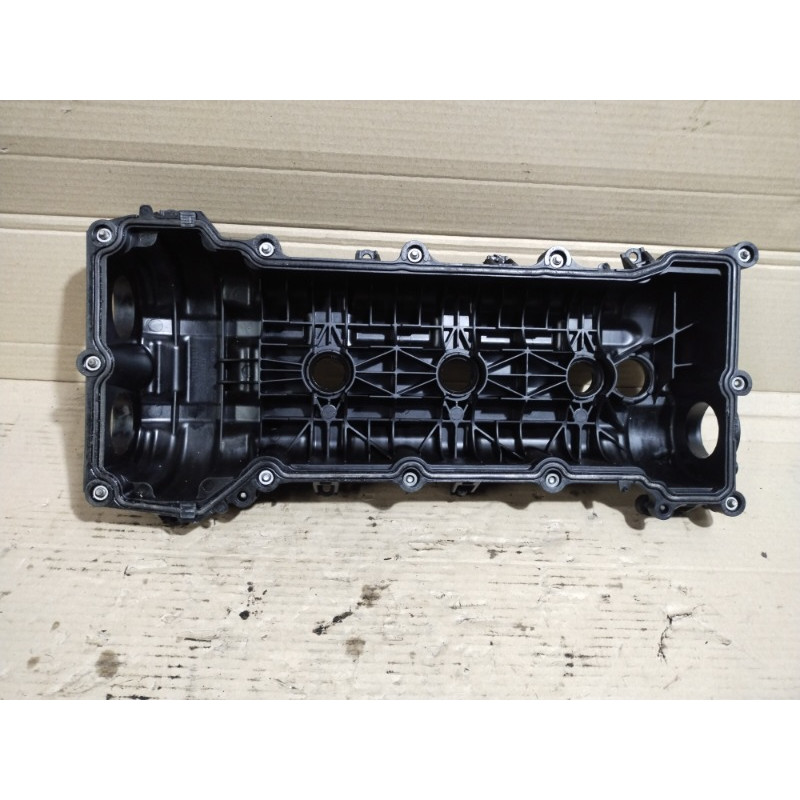 Крышка клапанов (двигатель и элементы) Dodge Journey SXT 2014 3.6 05184068ak