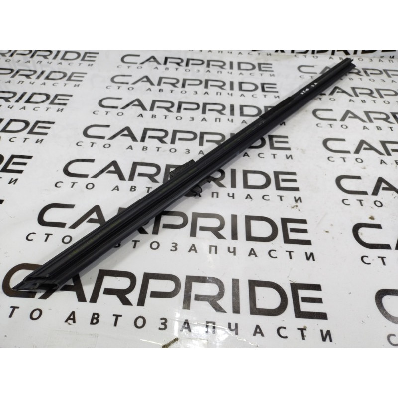 Молдинг стекла внутренний (наружные элементы кузова) BMW 5-series F10 2011 N63B44 51357182289