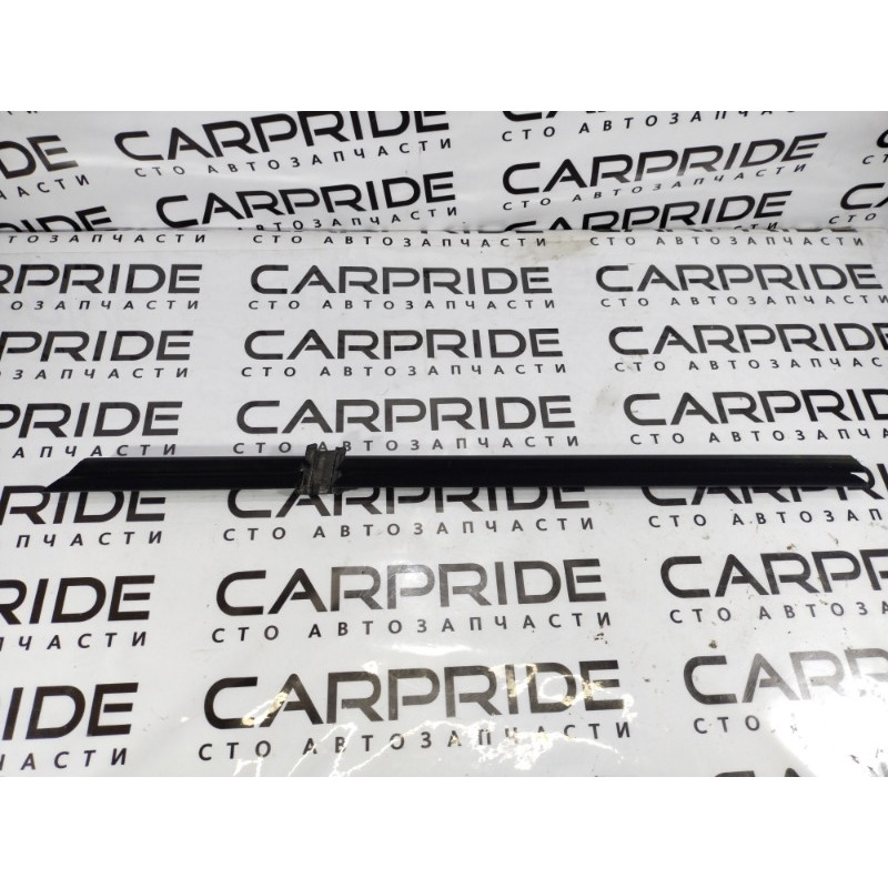 Молдинг стекла внутренний (наружные элементы кузова) BMW 5-series F10 2011 N63B44 51357182289