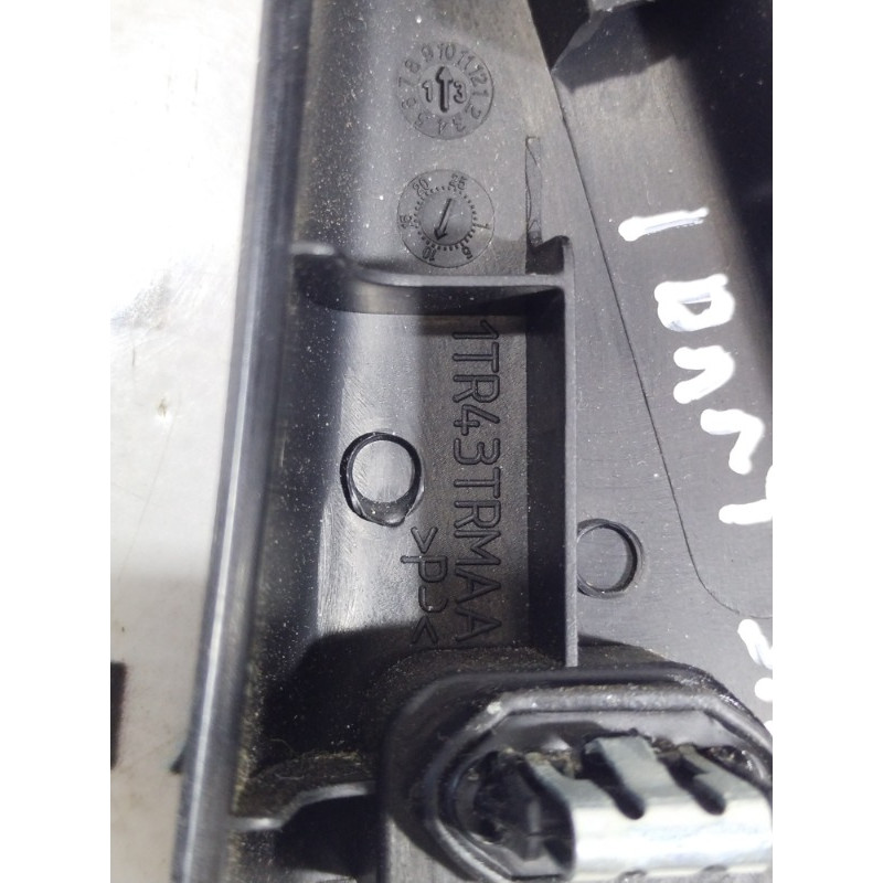 Молдинг двери (уголок) внутренний (кузов и элементы) Dodge Dart PF 2014 2.4 1TR43DX9AA