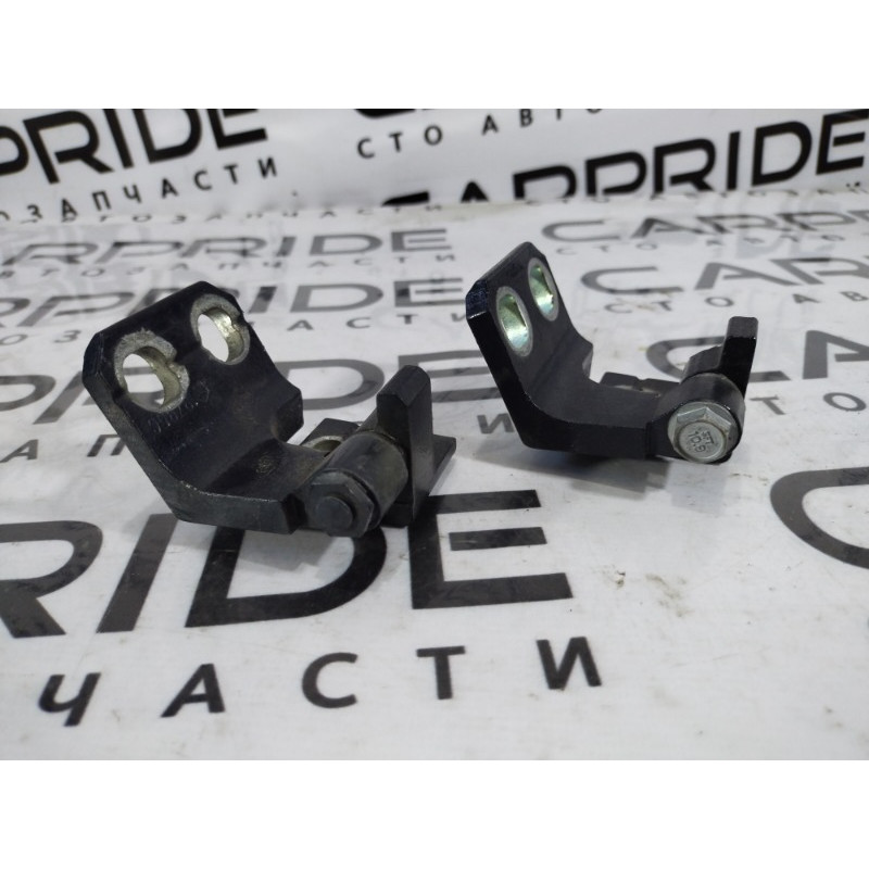 Петля двери (кузов и элементы) Dodge Dart PF 2014 2.4 68082433AE