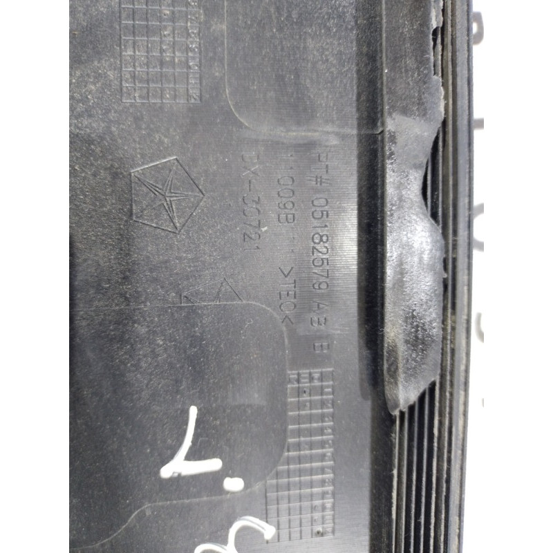 Накладка двери внешняя (кузов и элементы) Jeep Patriot MK74 2012 2.4 05182579ab