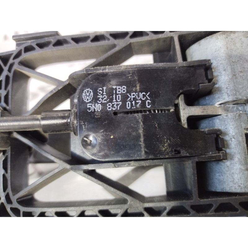 Ручка двери внешняя (кузов и элементы) Volkswagen Jetta MK6 2011 2.5 5N0837205FGRU