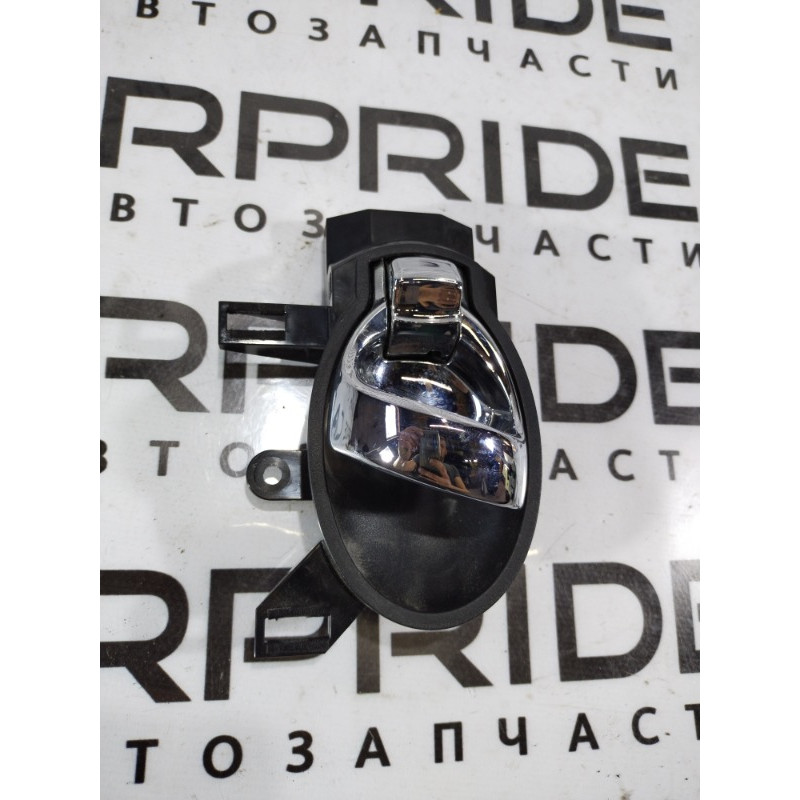 Ручка двери внутренняя (салон) Nissan Juke F15 2011 1.6 806711KA0B