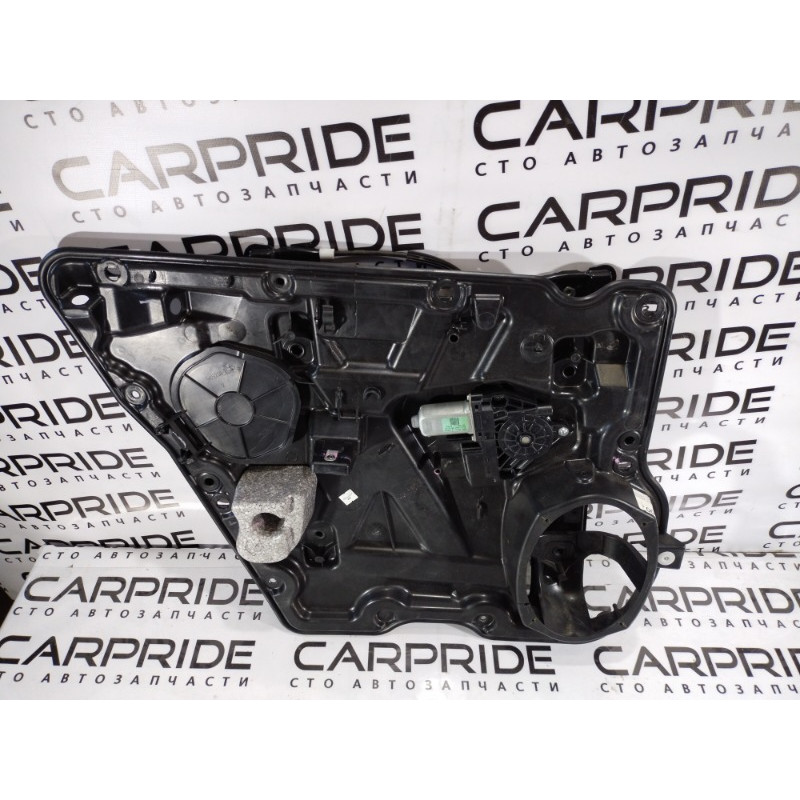 Механизм стеклоподъемника с мотором (кузов и элементы) Dodge Journey SXT 2014 3.6 68043739AA
