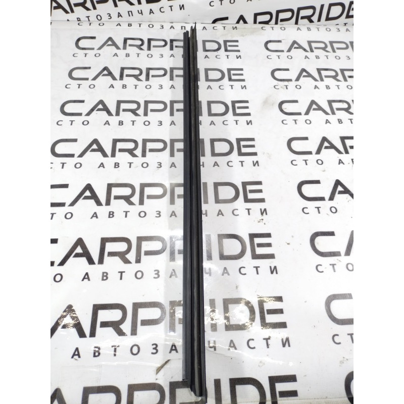 Молдинг двери внешний (кузов и элементы) Dodge Journey SXT 2014 3.6 05076877ac