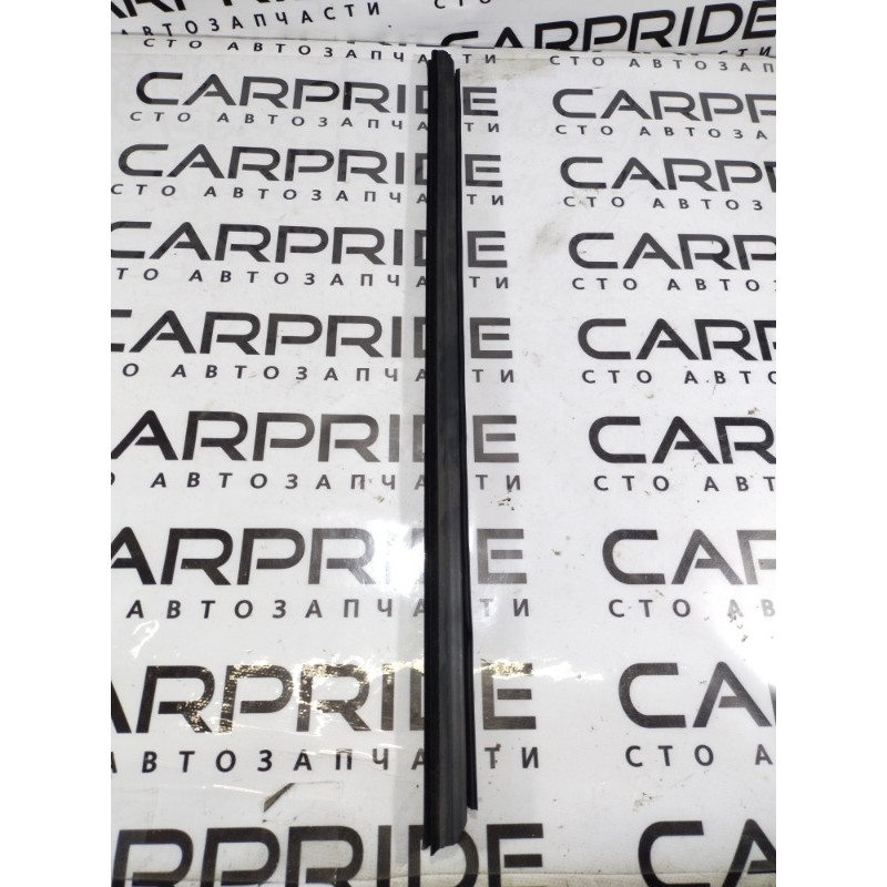 Молдинг двери внешний (кузов и элементы) Dodge Journey SXT 2014 3.6 05076877ac