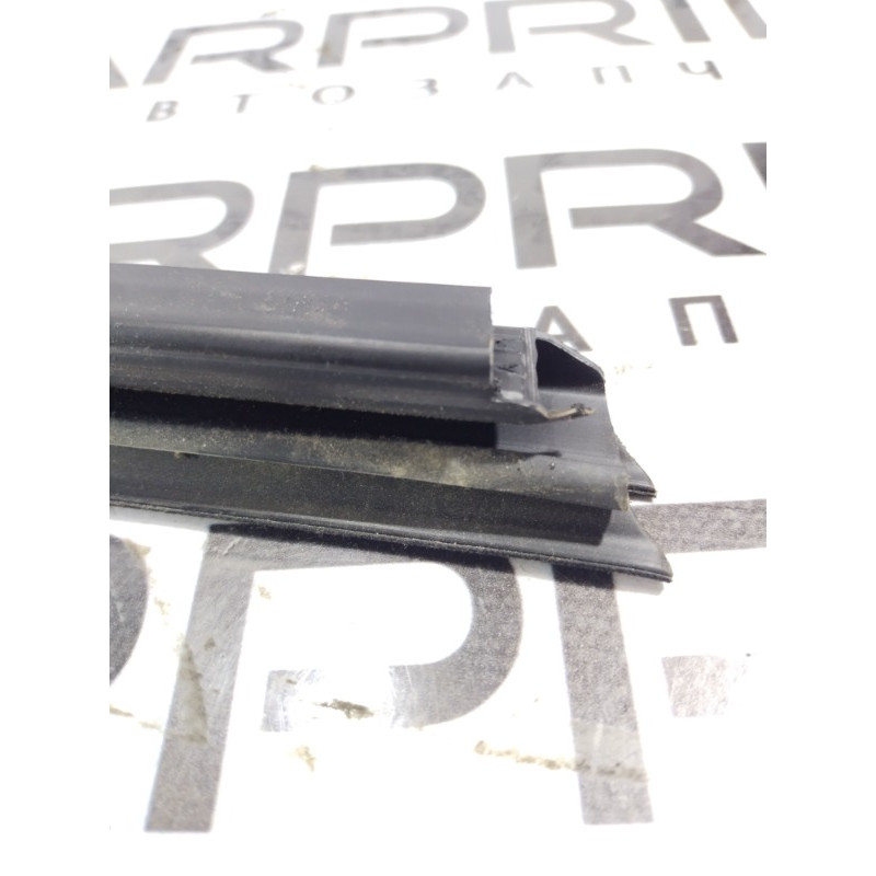 Молдинг двери внешний (кузов и элементы) Dodge Journey SXT 2014 3.6 05076877ac