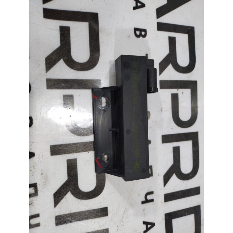 Антенна бесключевого доступа (электрика) Dodge Journey SXT 2014 3.6 68068148aa