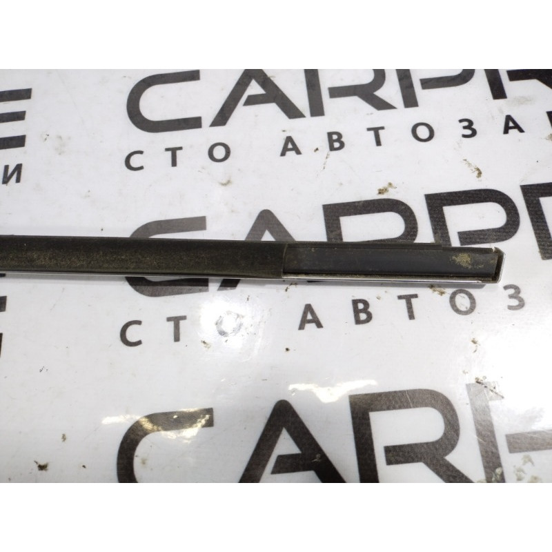 Молдинг двери внешний (кузов и элементы) Volkswagen Touareg 7L 2004 3.2 7L6839475E