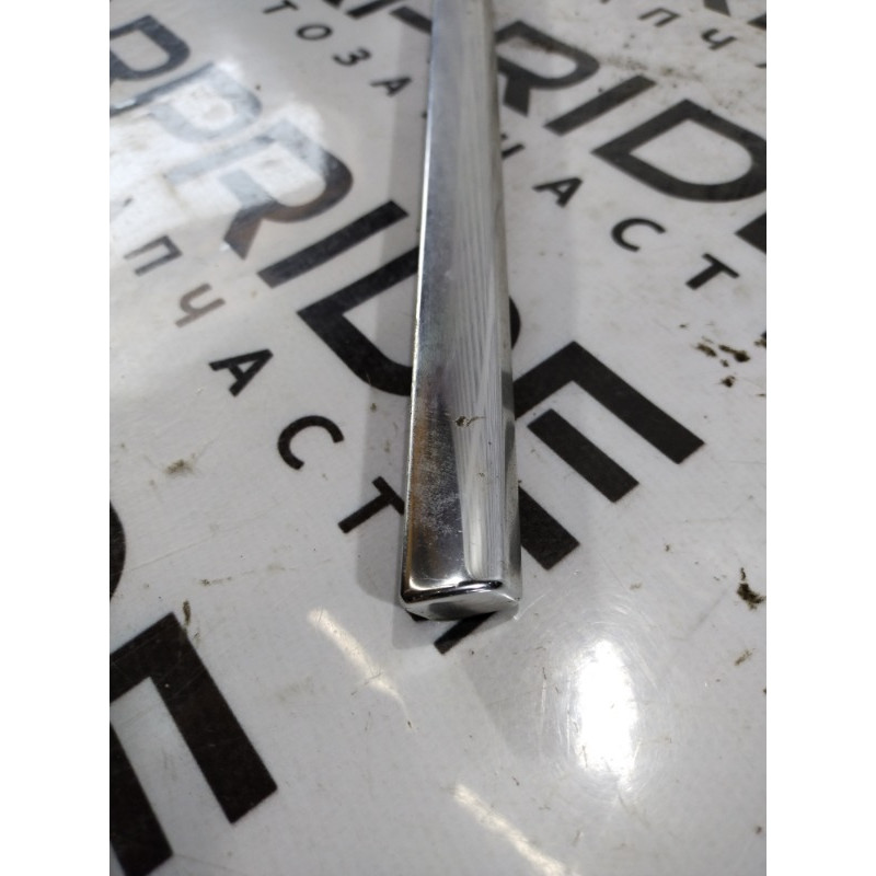 Молдинг двери внешний (кузов и элементы) Volkswagen Touareg 7L 2004 3.2 7L6839475E