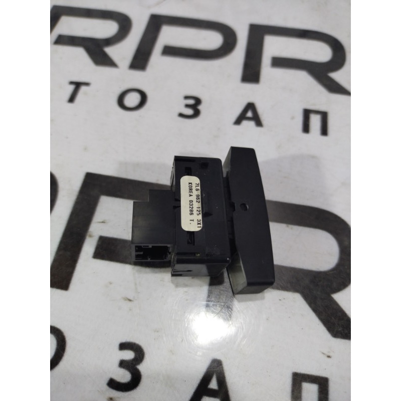 Кнопка блокировки центрального замка (электрика / кнопки) Volkswagen Touareg 7L 2004 3.2 7l6962125