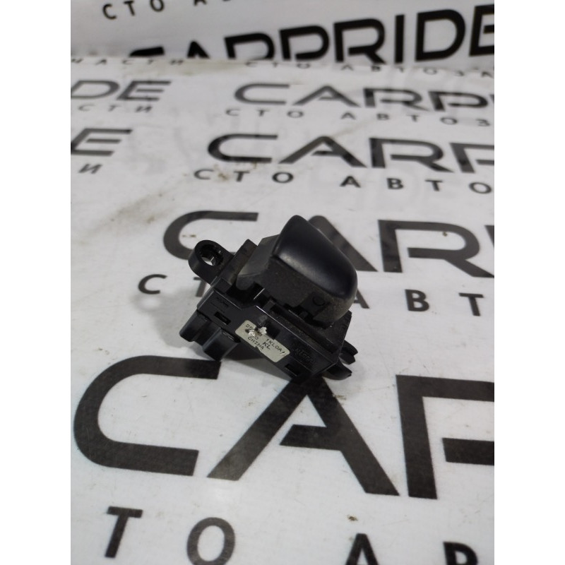 Кнопка стеклоподъемника (электрика / кнопки) Nissan Juke F15 2011 1.6 254111KL0A
