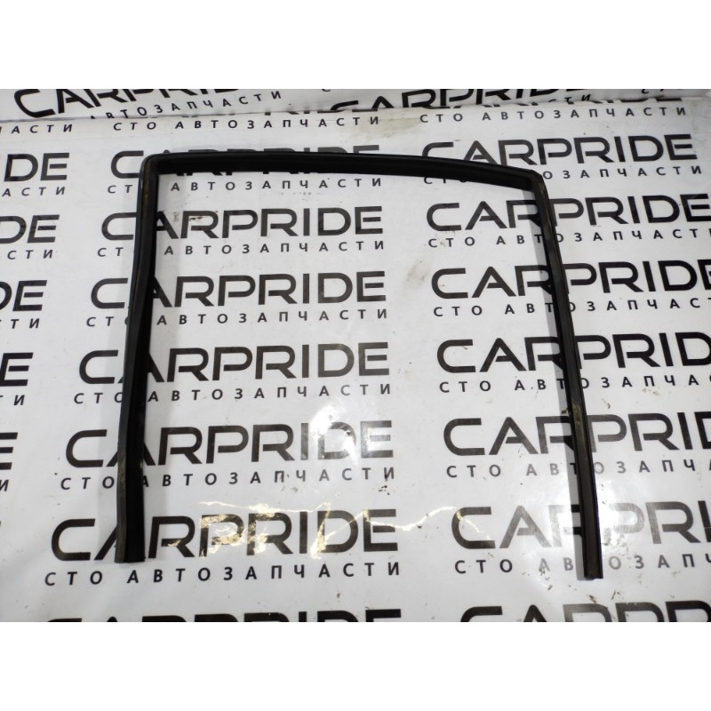 Уплотнитель проема двери (кузов и элементы) Mercedes-Benz C-class W203 1.8 M111.951