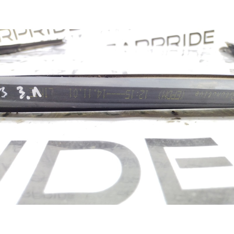 Уплотнитель проема двери (кузов и элементы) Mercedes-Benz C-class W203 1.8 M111.951