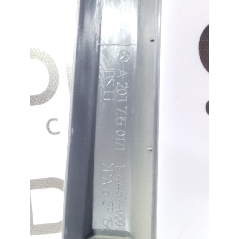 Накладка двери внутренняя (салон) Mercedes-Benz C-class W203 1.8 M111.951 a2037350171