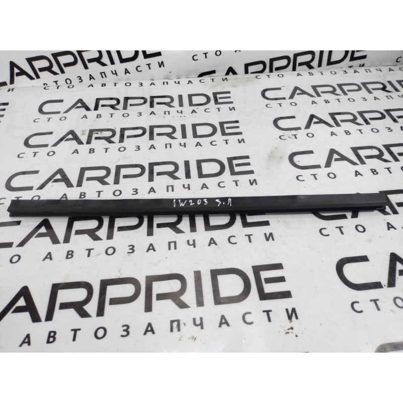Молдинг двери внешний (кузов и элементы) Mercedes-Benz C-class W203 1.8 M111.951