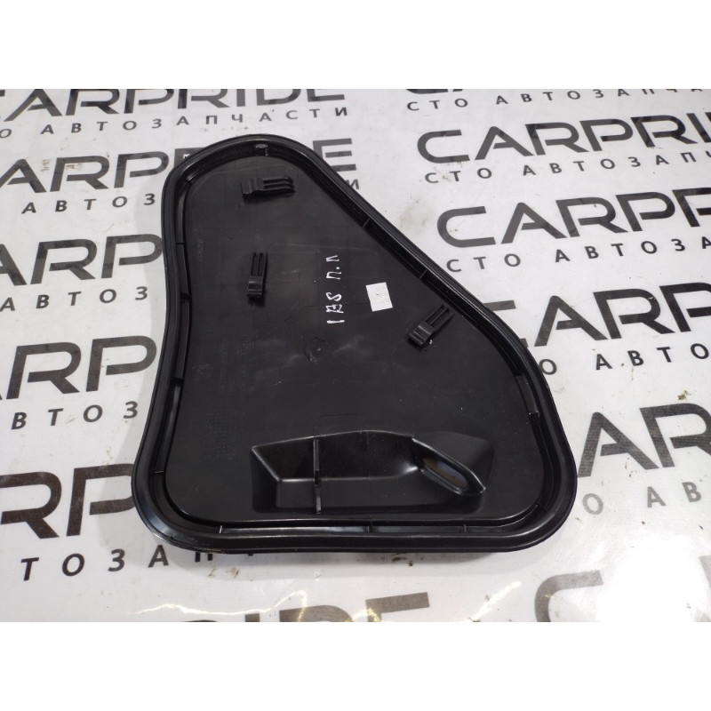 Накладка двери внутренняя (салон) Volkswagen Passat B8 2016 1.8 561837915