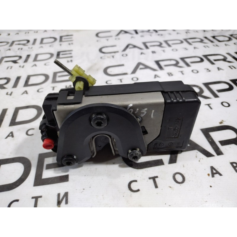 Замок двери (кузов и элементы) Opel SIGNUM 1 2006 2.2 YH 13210762