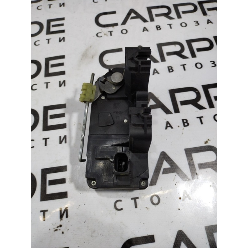 Замок двери (кузов и элементы) Opel SIGNUM 1 2006 2.2 YH 13210762