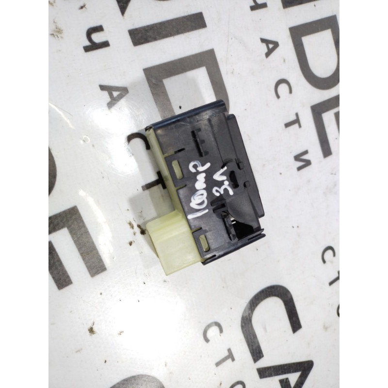 Кнопка стеклоподъемника (электрика / кнопки) Jeep Compass MK49 2014 2.4 4602933AA