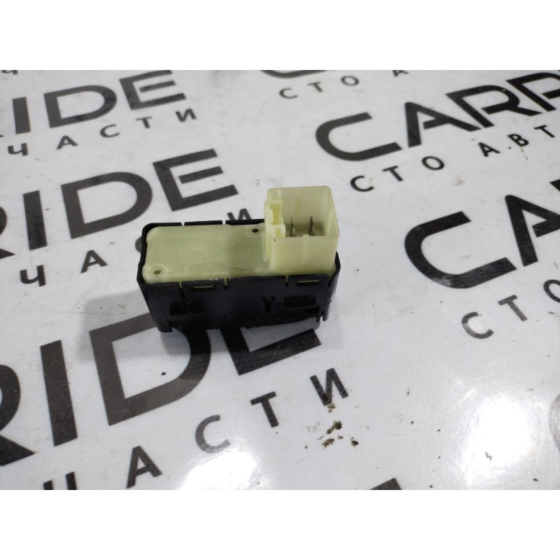 Кнопка стеклоподъемника (электрика / кнопки) Jeep Compass MK49 2014 2.4 4602933AA