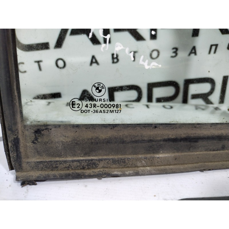 Форточка двери (кузов и элементы) BMW 5-series E34 51348120345