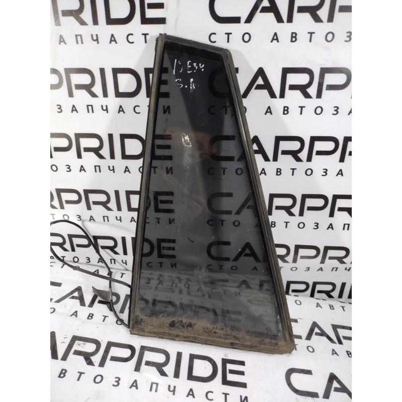 Форточка двери (кузов и элементы) BMW 5-series E34 51348120345