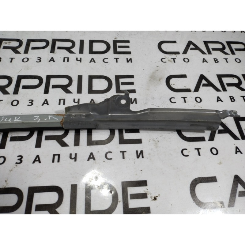 Направляющая стекла двери (кузов и элементы) Nissan Juke F15 2011 1.6 823871KA0A