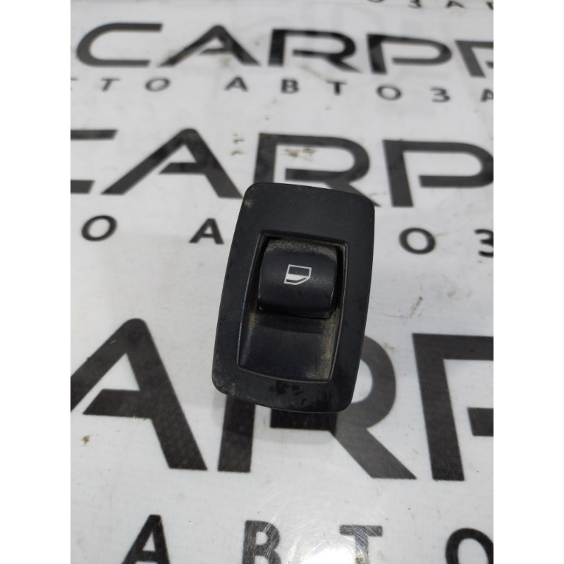 Кнопка стеклоподъемника (электрика / кнопки) BMW 3-series E90 2006 N46B20 61316935534
