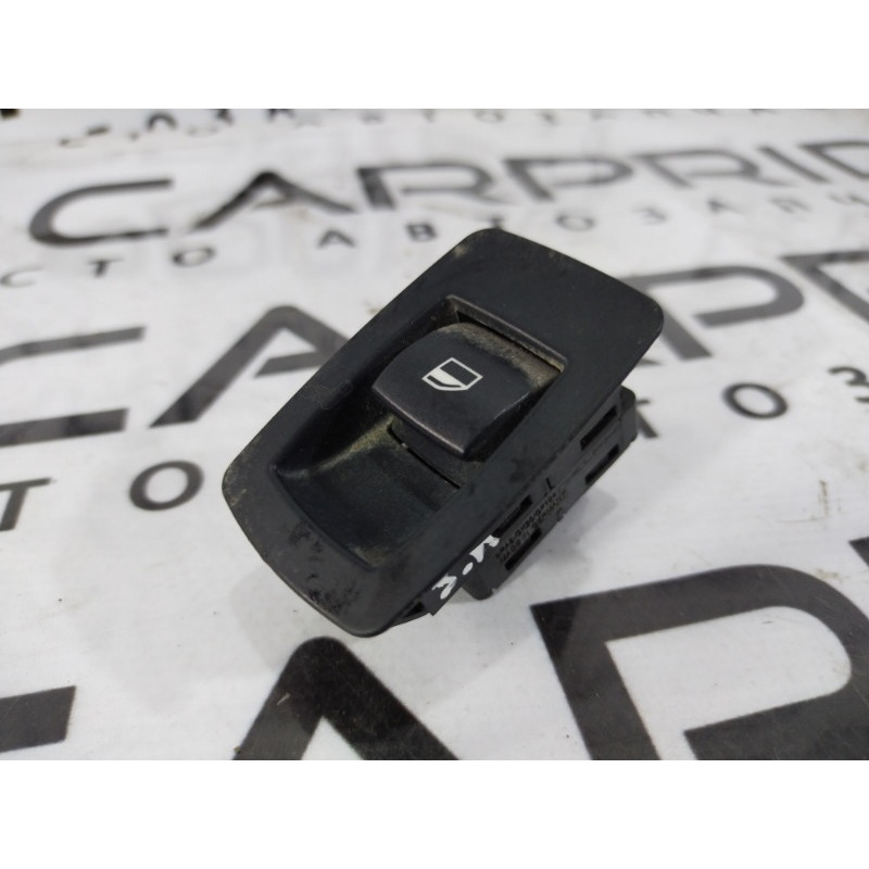 Кнопка стеклоподъемника (электрика / кнопки) BMW 3-series E90 2006 N46B20 61316935534