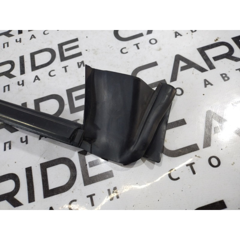 Молдинг двери внешний (кузов и элементы) Volkswagen Passat CC 3C 3c8837471