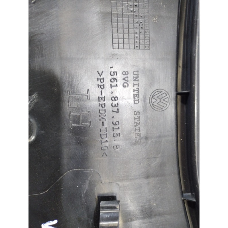 Накладка двери внутренняя (салон) Volkswagen Passat B7 2013 2.5 561 837 915 B