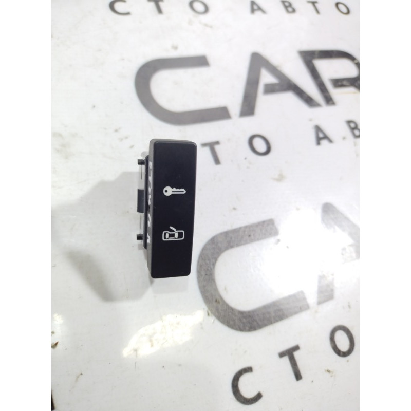 Кнопка блокировки центрального замка (электрика / кнопки) Volkswagen Touareg 7L 2004 3.2 7l6962125