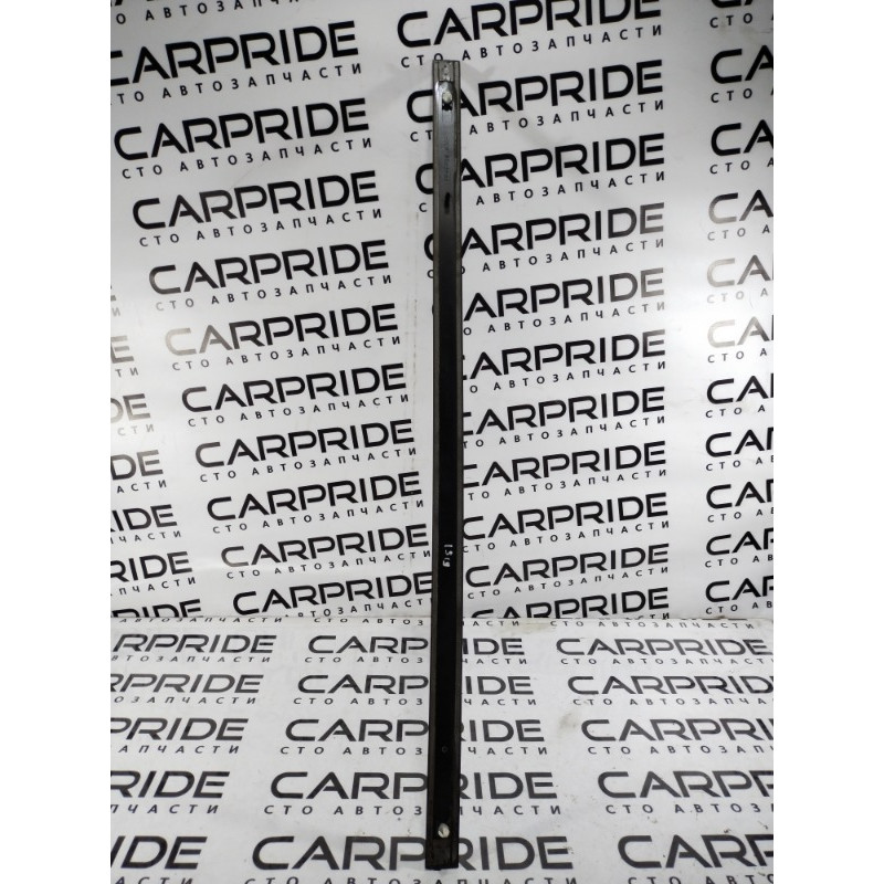 Молдинг двери внешний (кузов и элементы) Opel SIGNUM 1 2006 2.2 YH 13101648