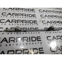 Направляющая стекла двери