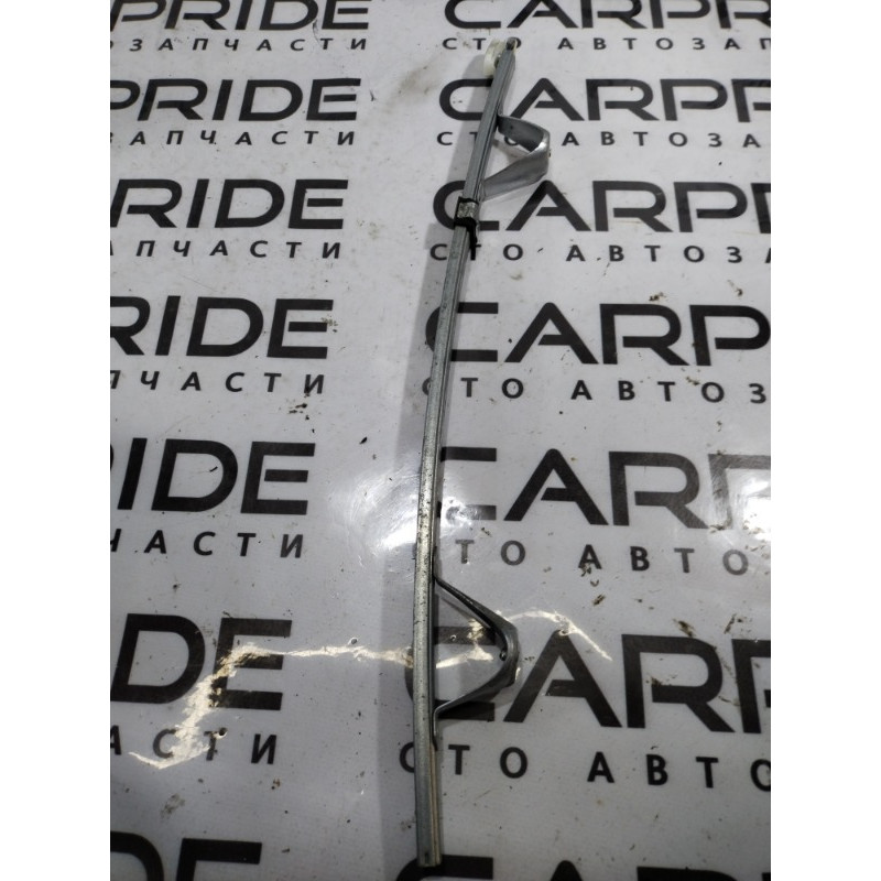 Направляющая стекла двери (кузов и элементы) Opel SIGNUM 1 2006 2.2 YH 9178989