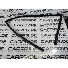 Уплотнитель проема двери