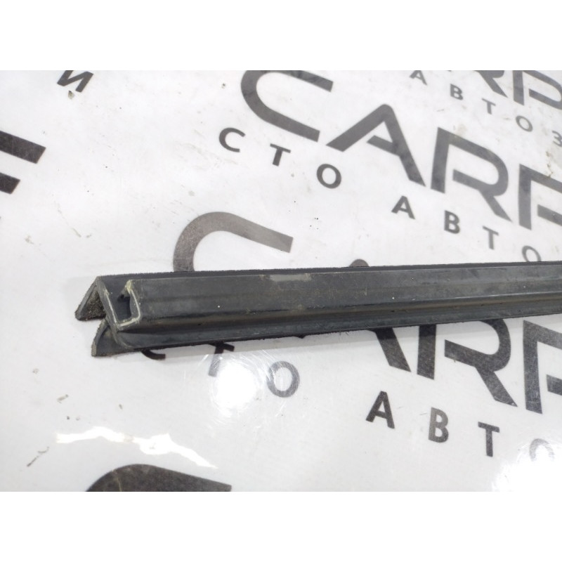 Молдинг стекла внутренний (наружные элементы кузова) BMW X5 E53 M57d30