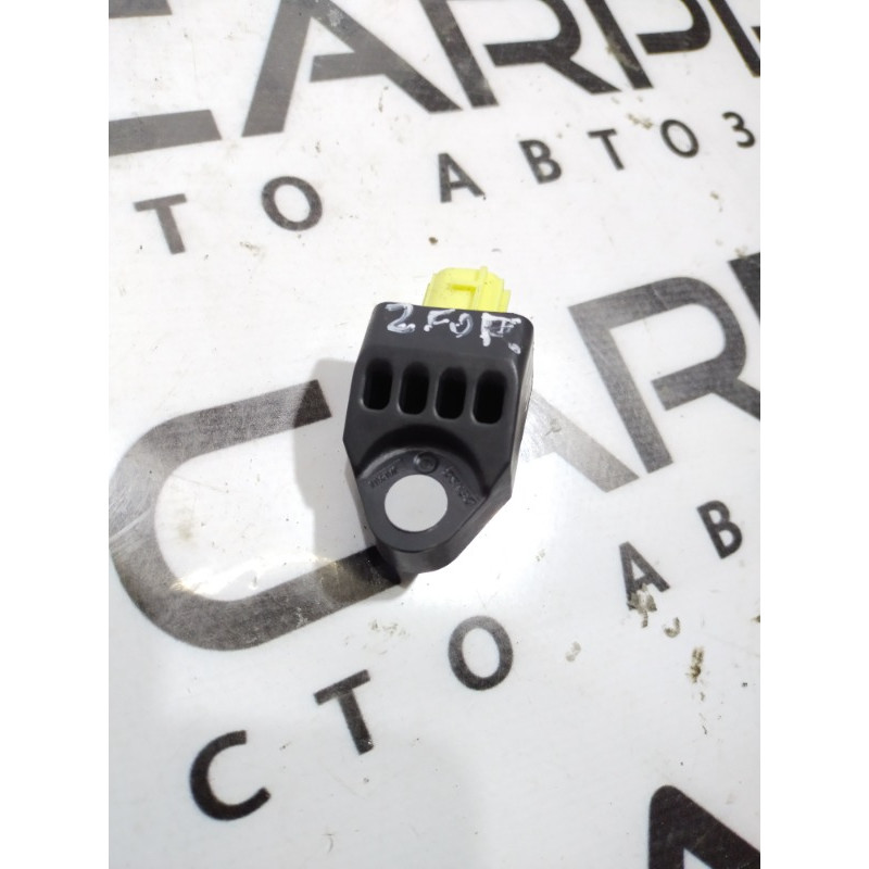 Датчик удара (электрика / датчики) Subaru Forester SJ 2015 2.5 98237sg010