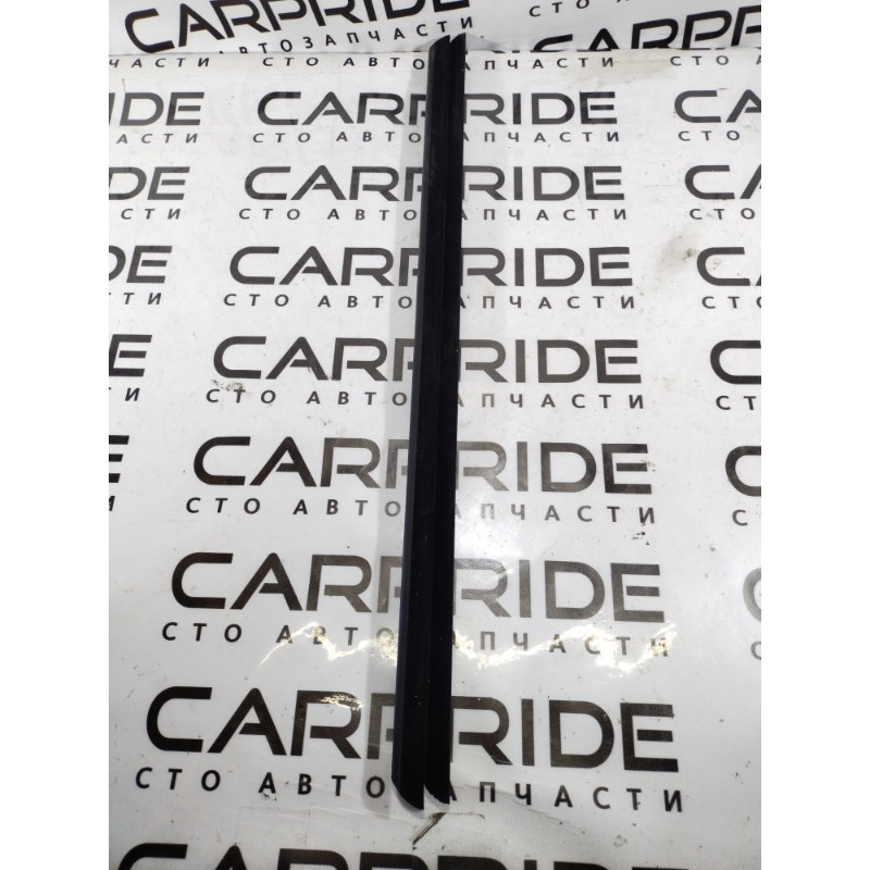 Молдинг стекла внутренний (наружные элементы кузова) BMW 5-series F10 2011 N63B44 51337182278