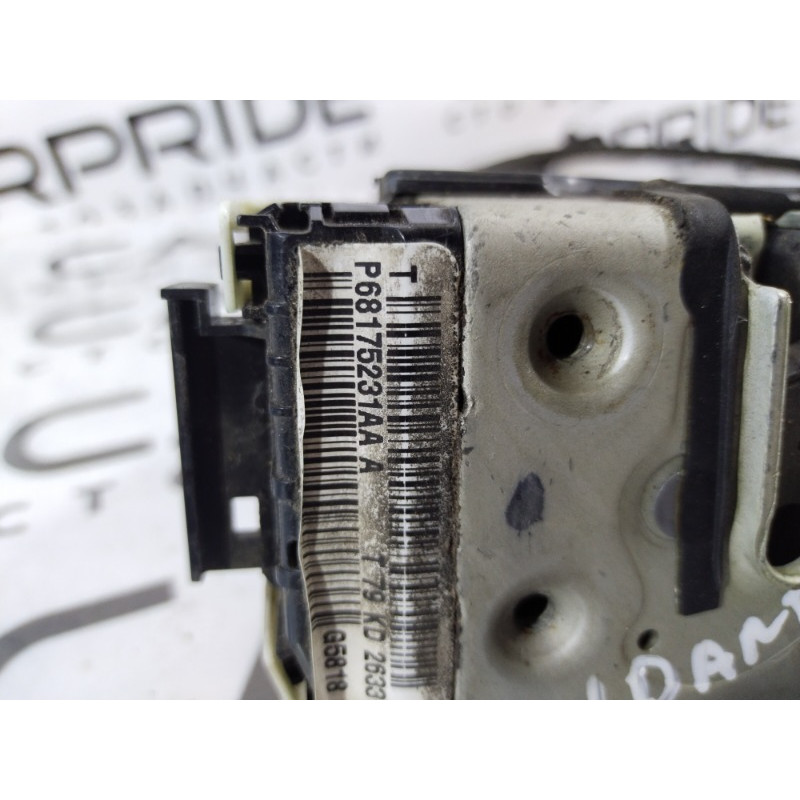 Замок двери (кузов и элементы) Dodge Dart PF 2014 2.4 68175231aa