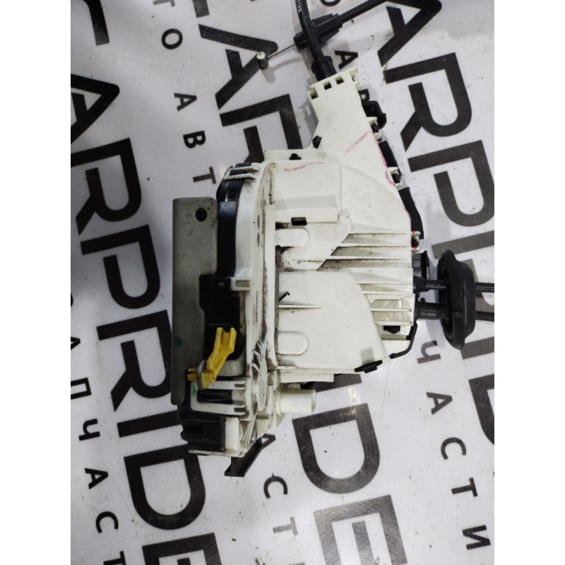 Замок двери (кузов и элементы) Dodge Dart PF 2014 2.4 68175231aa