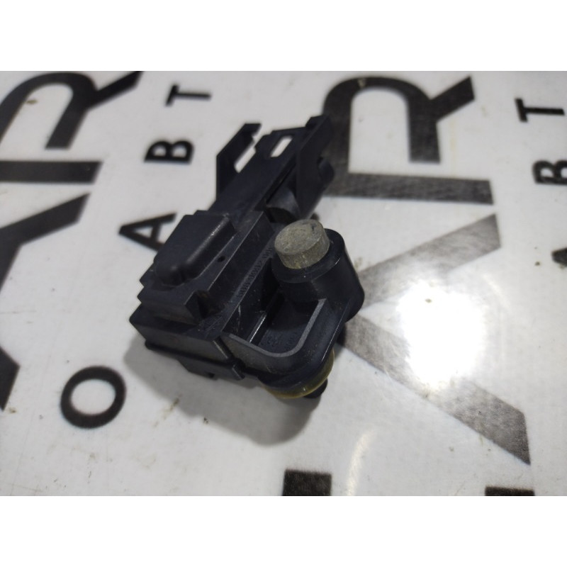 Датчик удара (электрика / датчики) BMW 5-series F10 2011 N63B44 65779159311