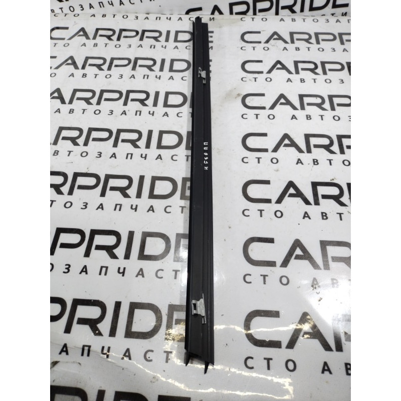 Молдинг стекла внутренний (наружные элементы кузова) BMW 3-series F30 2013 N20B20 51337258300