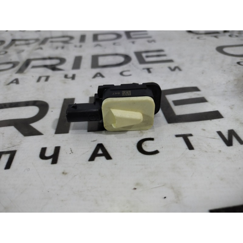 Датчик удара (электрика / датчики) BMW 3-series F30 2013 N20B20 65779217711