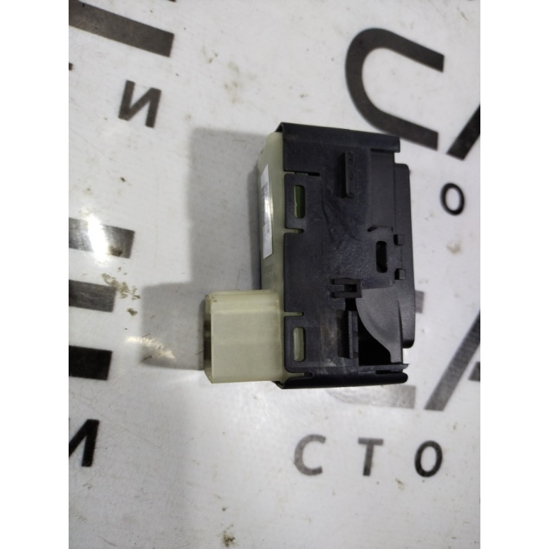 Кнопка стеклоподъемника (электрика / кнопки) Jeep Compass MK49 2014 2.4 04602933aa